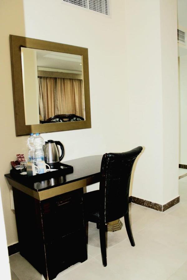 Tourist Hotel Doha Exterior photo