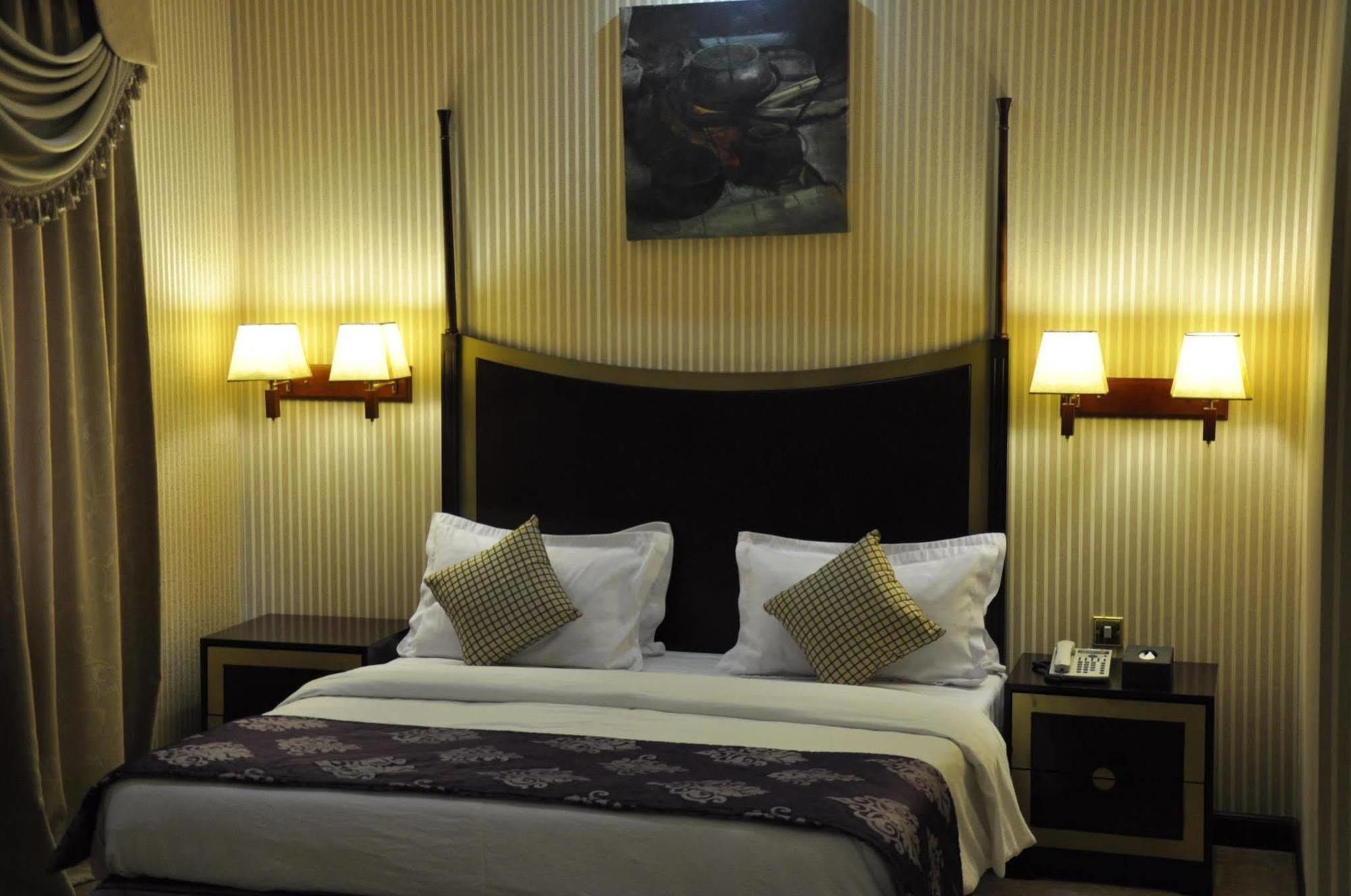 Tourist Hotel Doha Exterior photo